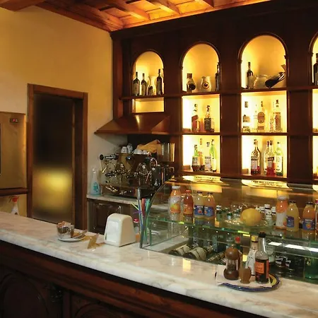 Hotel Palazzo Squarcialupi