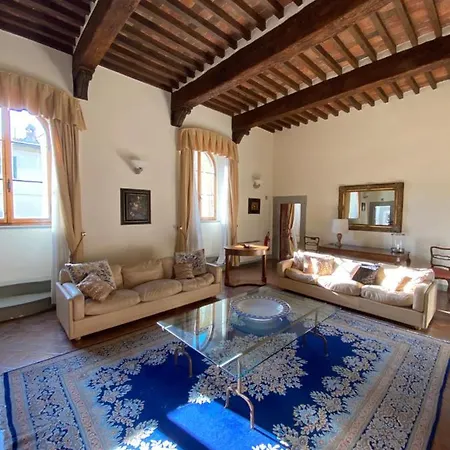 Palazzo Squarcialupi