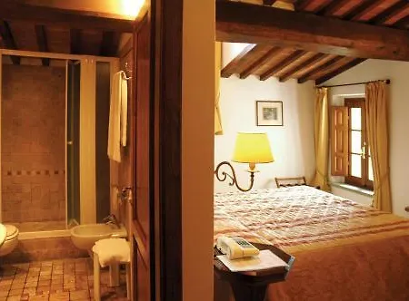 Palazzo Squarcialupi Hotel