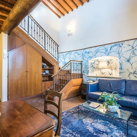 Hotel Palazzo Squarcialupi 4*