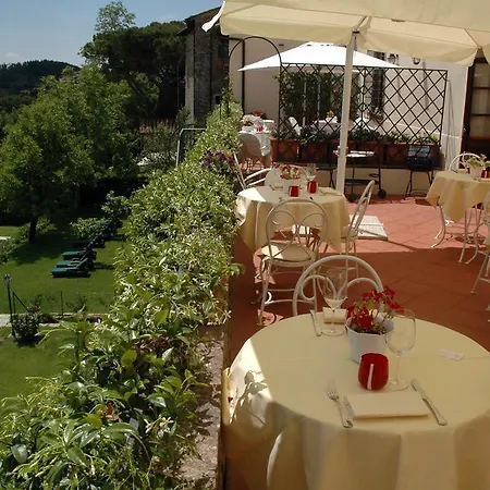 Palazzo Squarcialupi Hotel 4*